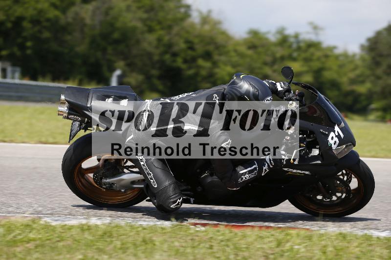 /Archiv-2024/29 12.06.2024 MOTO.CH Track Day ADR/Gruppe blau/81